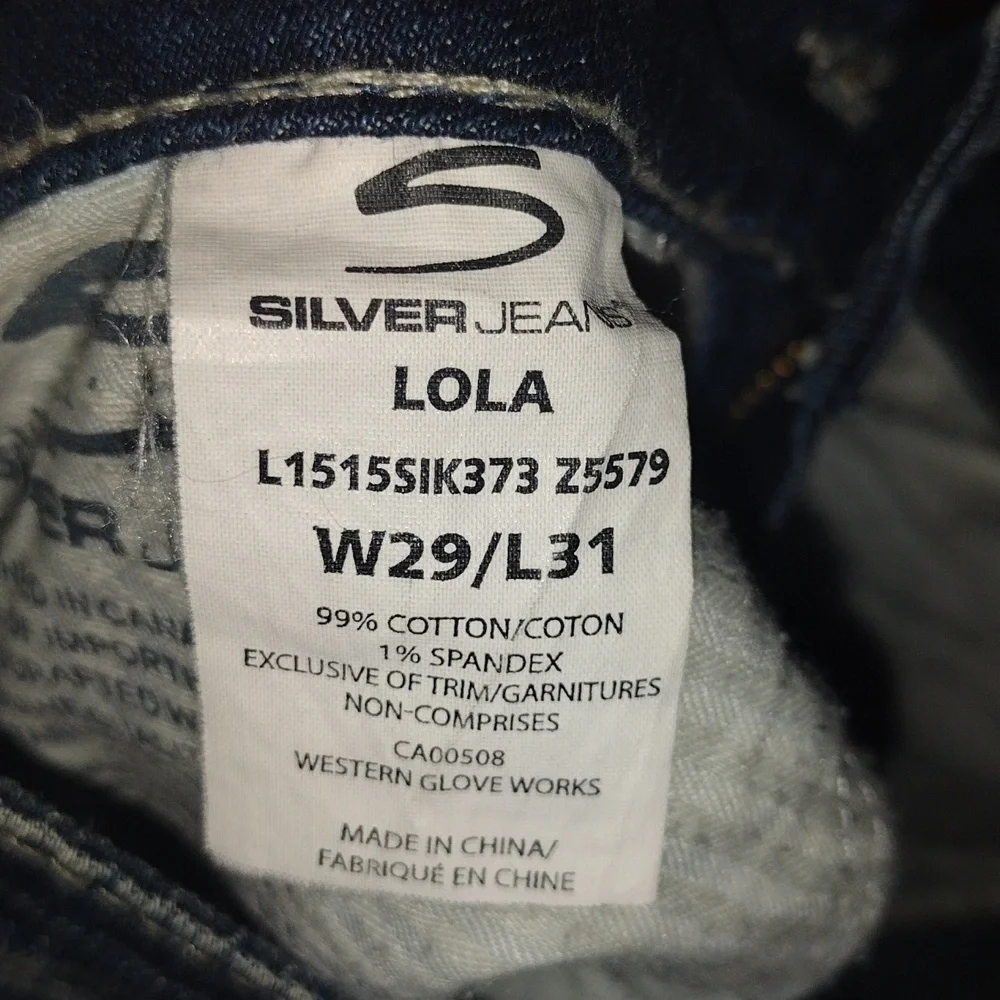 Silver Jeans Co Lola denim Medium Wash jeans Flare 29